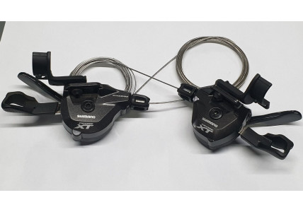 Манетки  Shimano Deore XT SL-M8000-I 2/3×11speed, в хорошому стані.