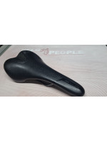 Седло Б/У  Selle Italia carbon fibre slr 