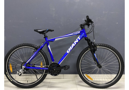 Горный велосипед GIANT Boulder alu 26"