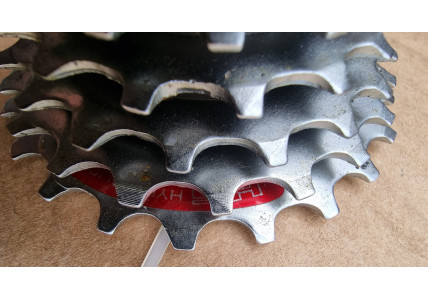 Шосейна касета - Shimano Hyperglide, 7 швидкостей 13-23T - клас B