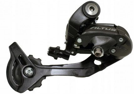 Задний переключатель Shimano Altus RD-M370 SGS – с длинной лапкой, 9 скоростей.