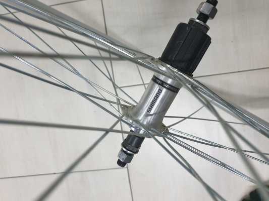 Колесо заднее 28" с втулкой Shimano FH-RM30 36 спиц под V-brake