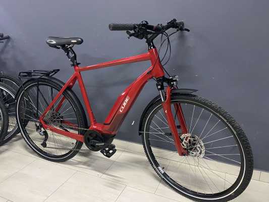 Электровелосипед Cube Nature Hybrid Bosch 28"E-bike