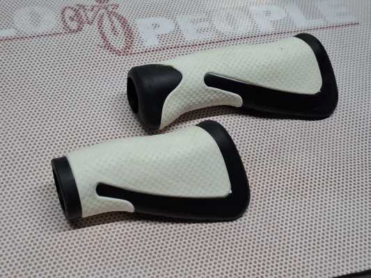 Эргономические грипсы  90/125mm . Под планетарную втулку