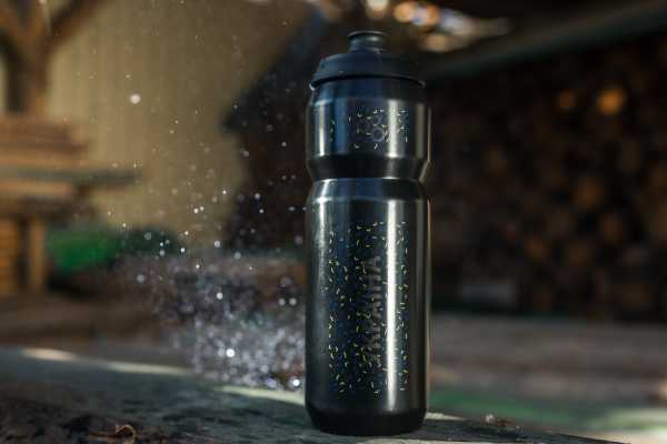 Фляга ONRIDE Ukraine 750 мл черная